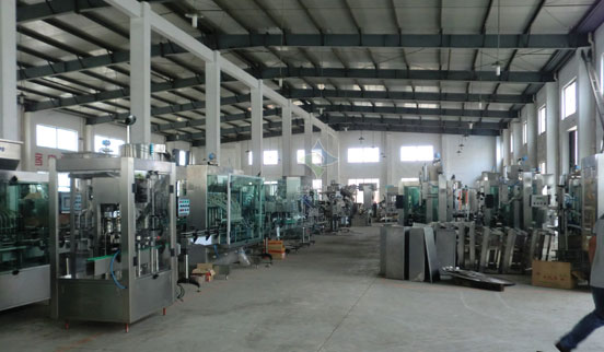 六合灌裝機